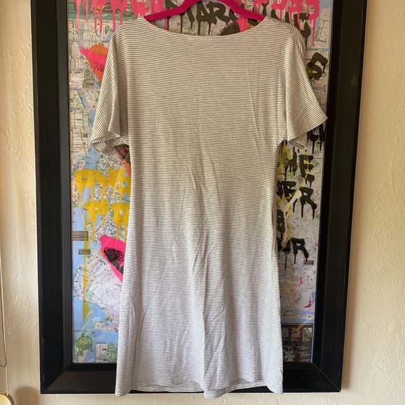 Short Sleeve Stripe Sundress Sz Small Jersey Knit Twist Front Grey White Pockets - Picture 4 of 7